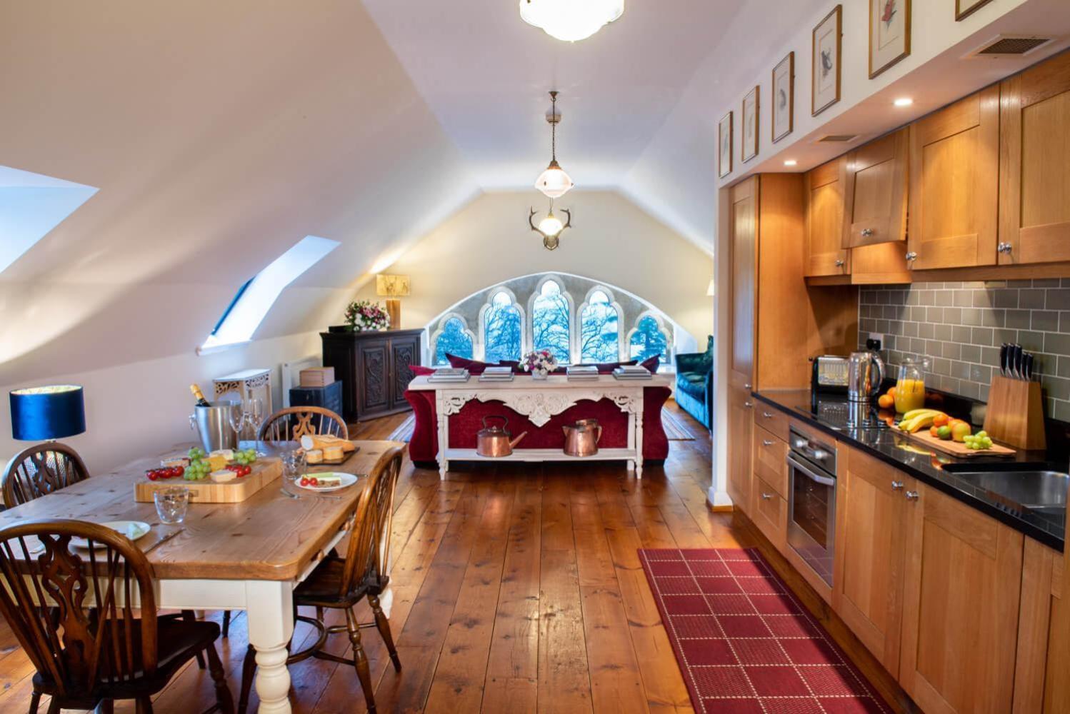 Boys Dormitory Fort Augustus Extérieur photo